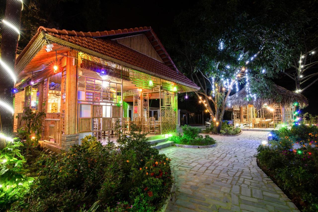 Hoanglong Riverside Homestay Νιν Μπιν Εξωτερικό φωτογραφία