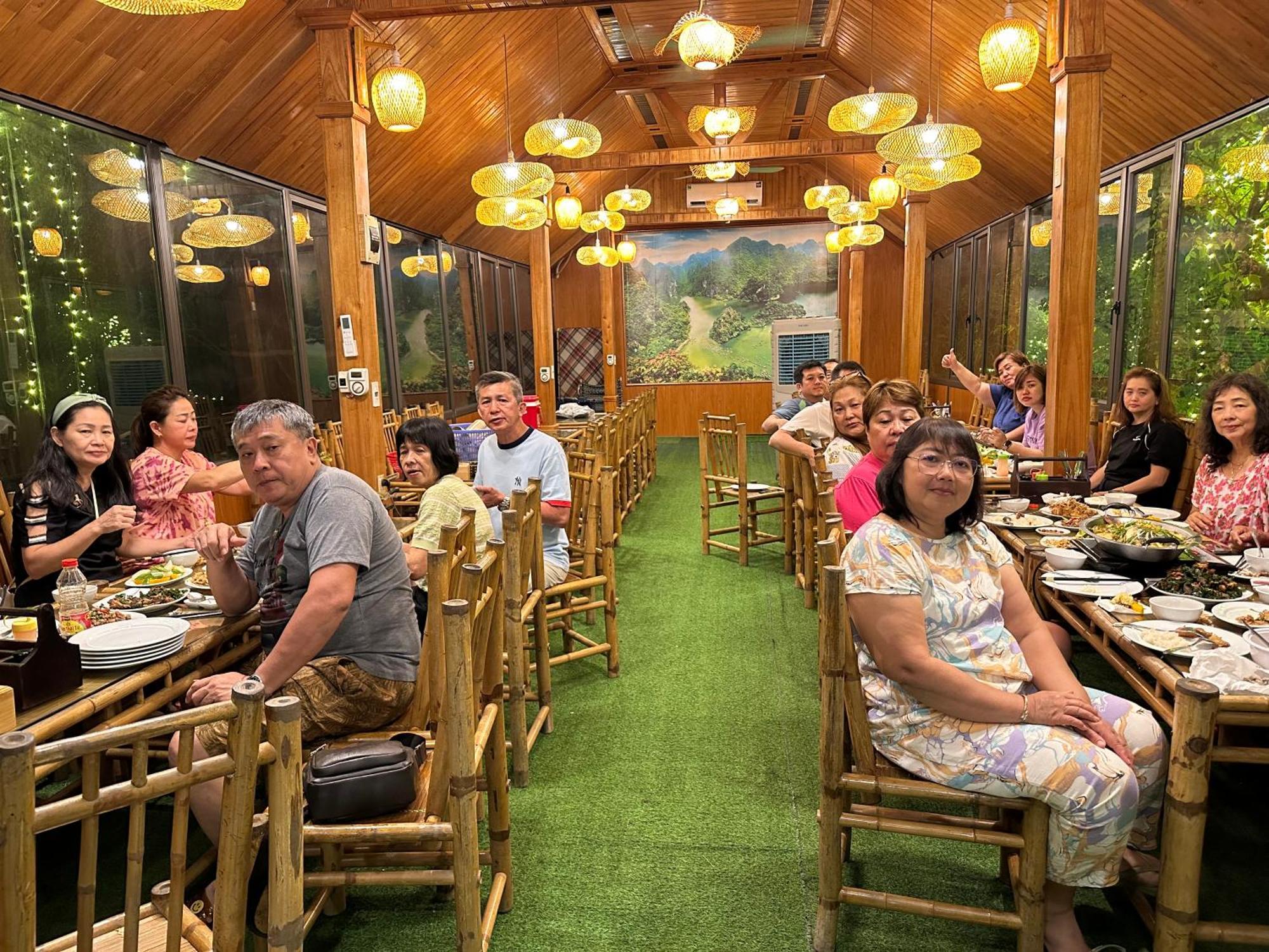 Hoanglong Riverside Homestay Νιν Μπιν Εξωτερικό φωτογραφία